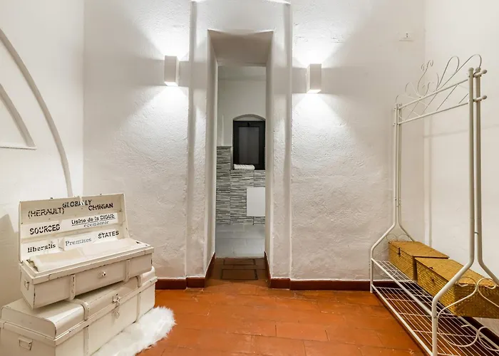 Apartment Guesthost - Ballaro's Arches - Cortile Scimeca